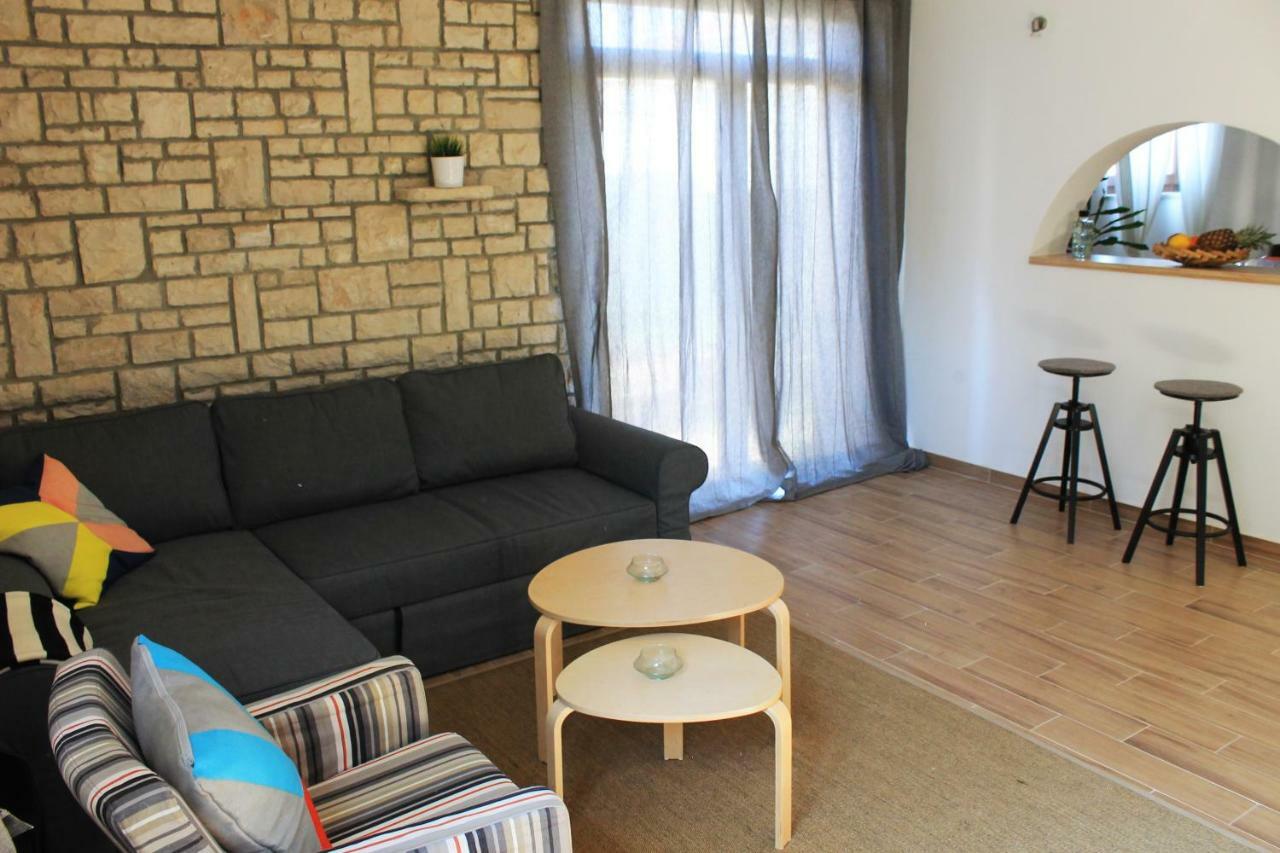 Apartments Dina PUY Exterior foto